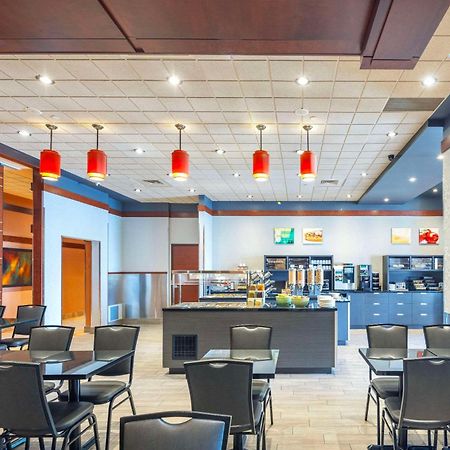 Quality Inn & Suites Леві Екстер'єр фото