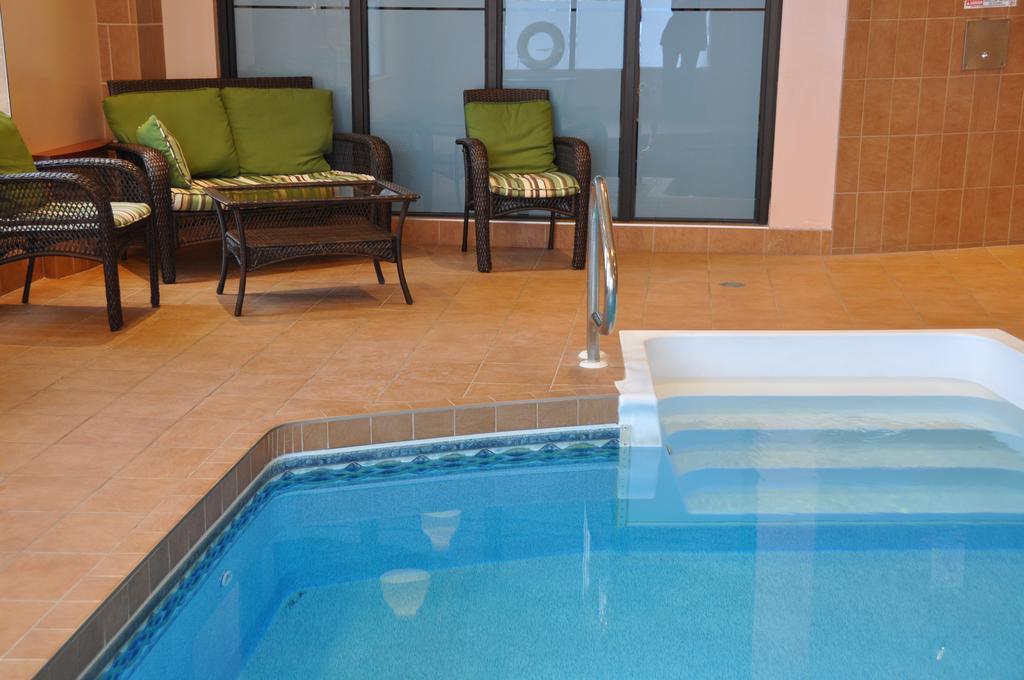 Quality Inn & Suites Леві Екстер'єр фото