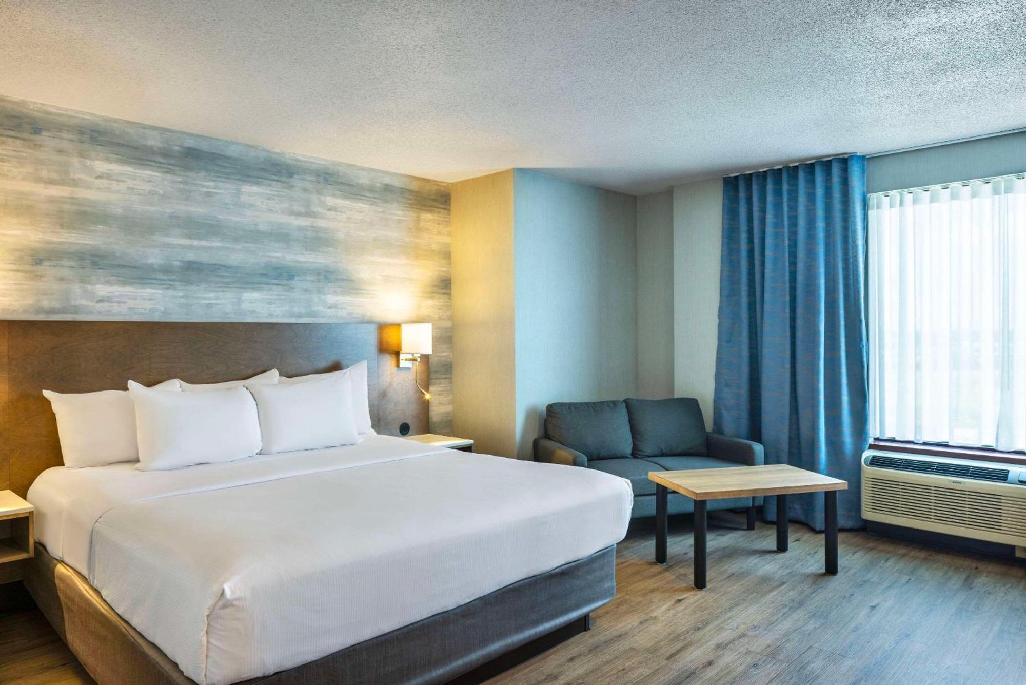 Quality Inn & Suites Леві Екстер'єр фото
